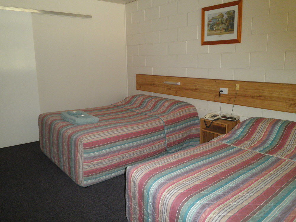Roma Motel Buitenkant foto